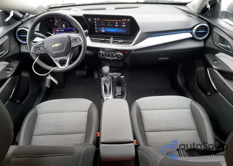 2025 Chevrolet Trax 1Lt from USA, damaged, VIN KL77LHEP8SC263118